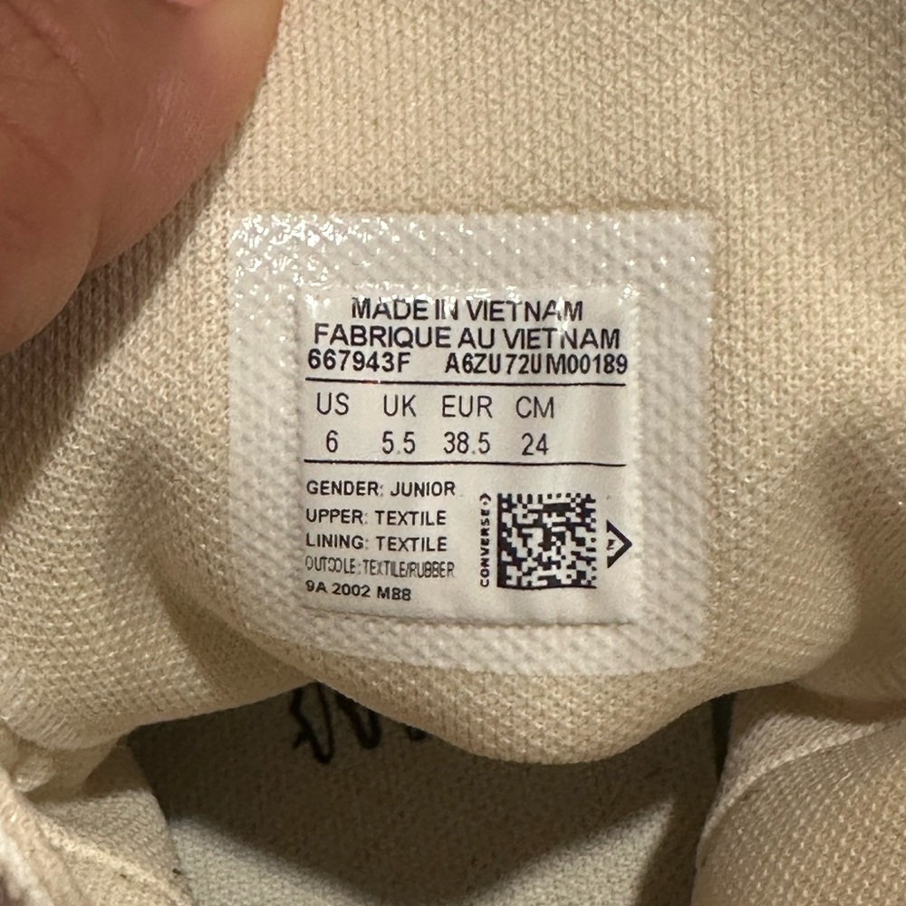 Converse High-Tops with Red and Orange Lizard Art - Picture 8 of 8